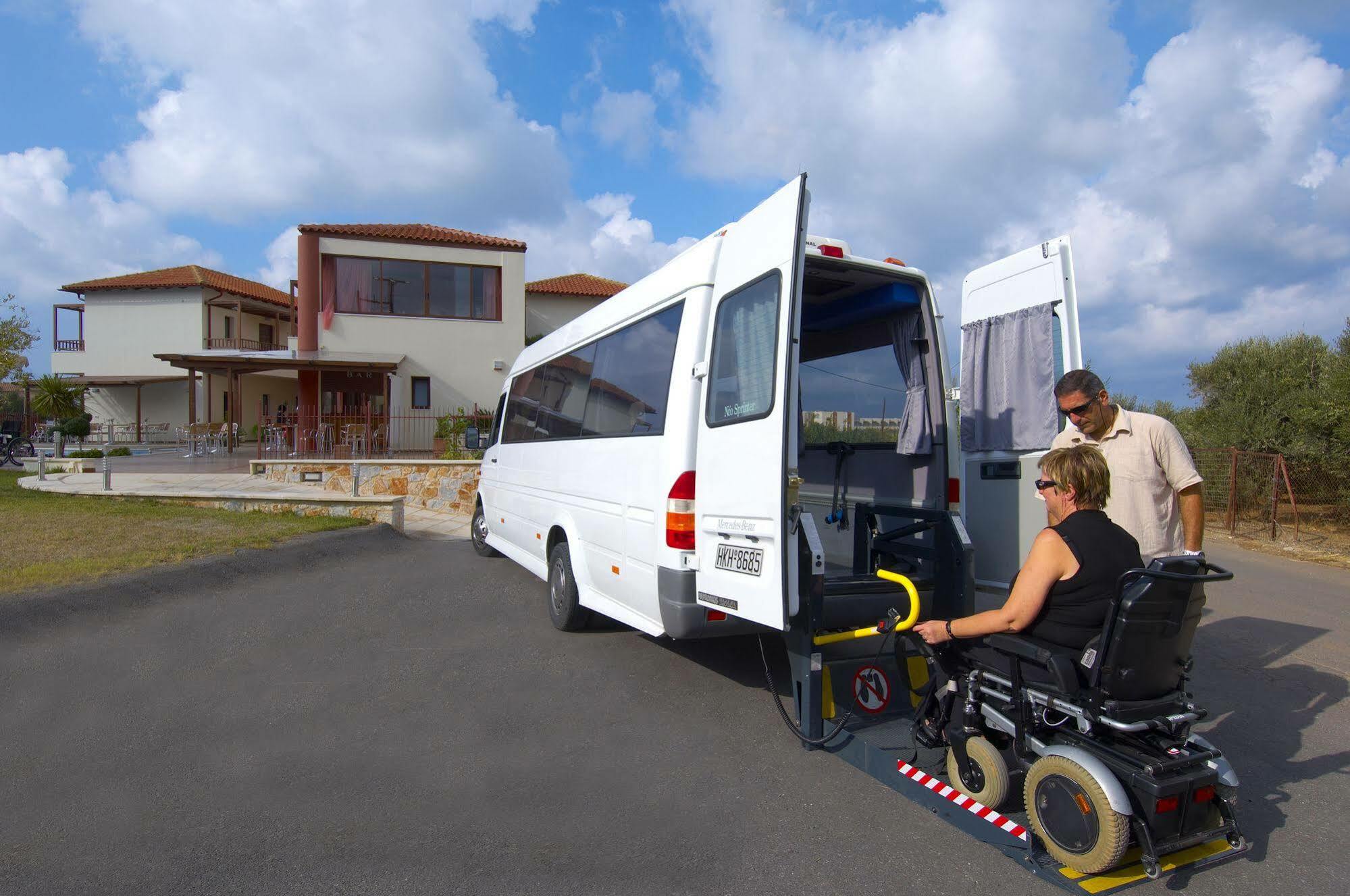 Eria Resort For People With Special Abilities Maleme Buitenkant foto